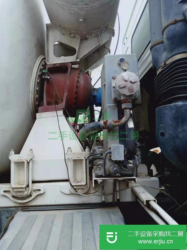 轉讓處理15年二手豪沃攪拌車 340馬力 大14方