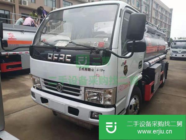 東風多利卡5噸油罐車低價出售 手續齊全