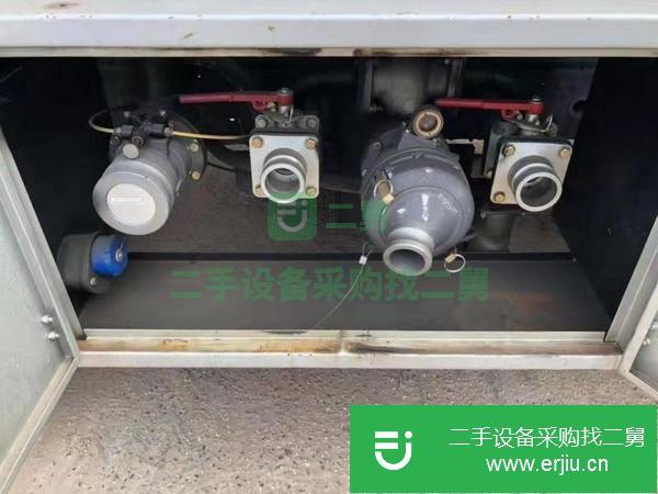 轉讓剛年審好的5噸油罐車可分期