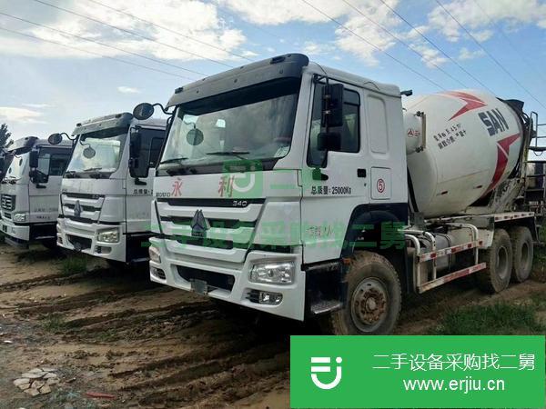 轉(zhuǎn)讓二手的18年國(guó)五排放，三一重工，豪沃，十四方攪拌車