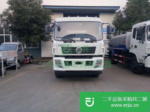 東風專底12方灑水車低價出售