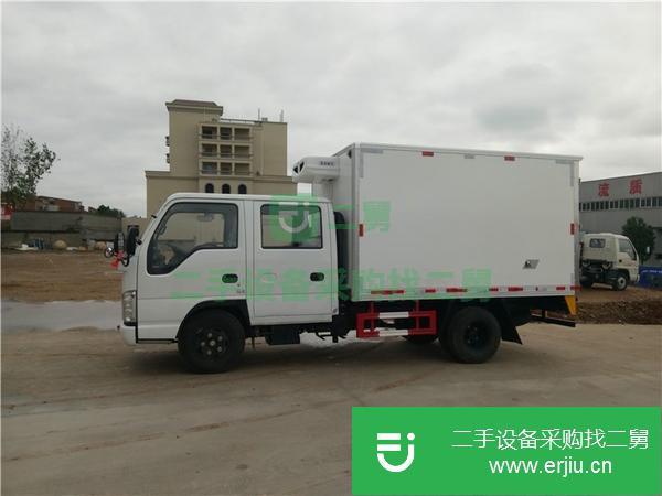常年低價(jià)出售3噸5噸廂長(zhǎng)3.5米4.2米藍(lán)牌慶鈴福田江淮瓜果蔬菜冷藏車