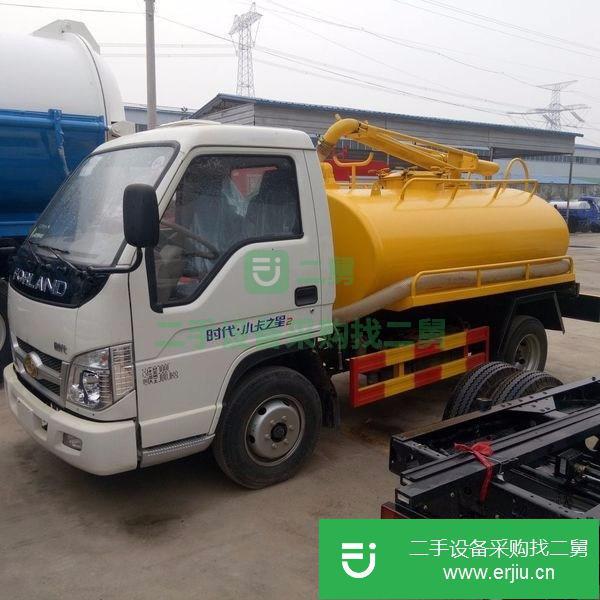 轉(zhuǎn)讓精品五立方吸糞車質(zhì)保一年