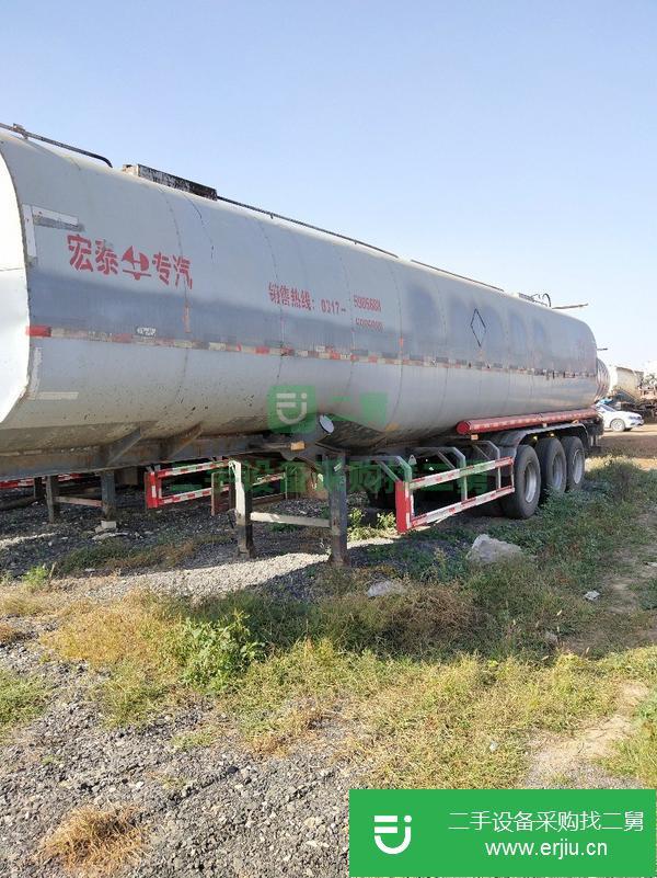 轉(zhuǎn)讓二手鐵皮45立方油罐車 原車手續(xù) 保證原裝車