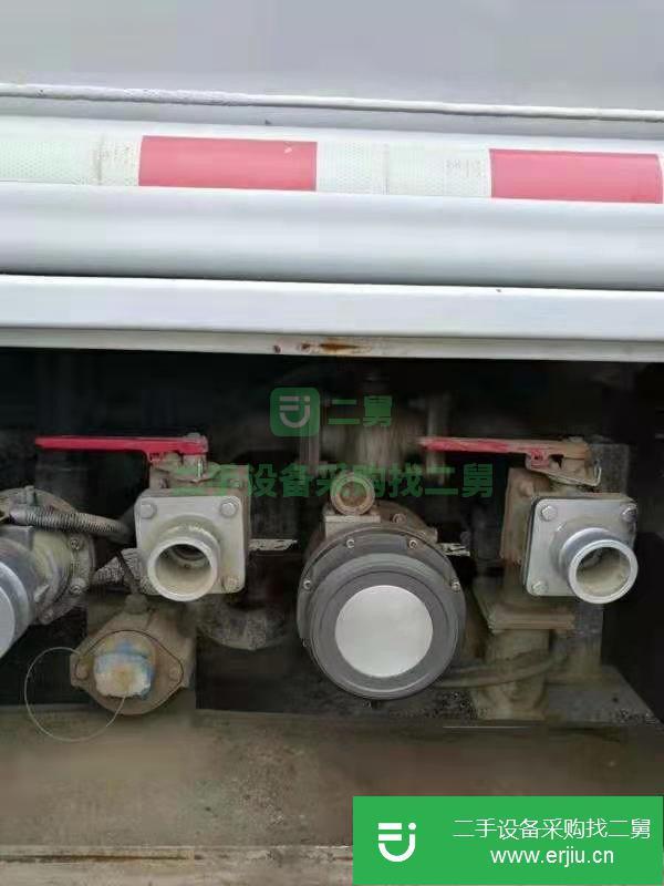 二手精品5噸油罐車低價出售