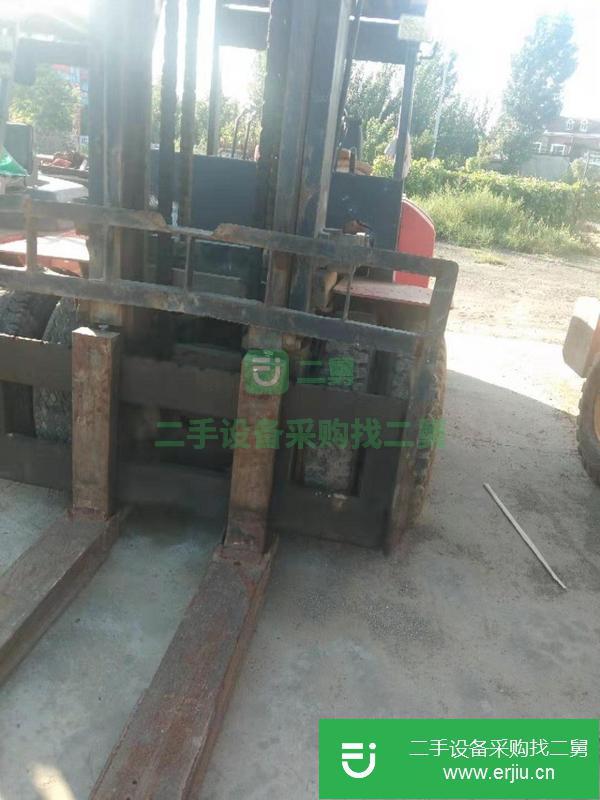 低價出售轉(zhuǎn)讓合力八噸叉車