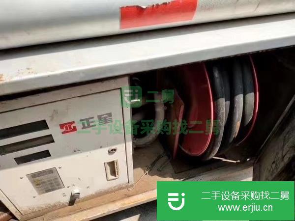 手續齊全  二手東風5噸油罐車急轉