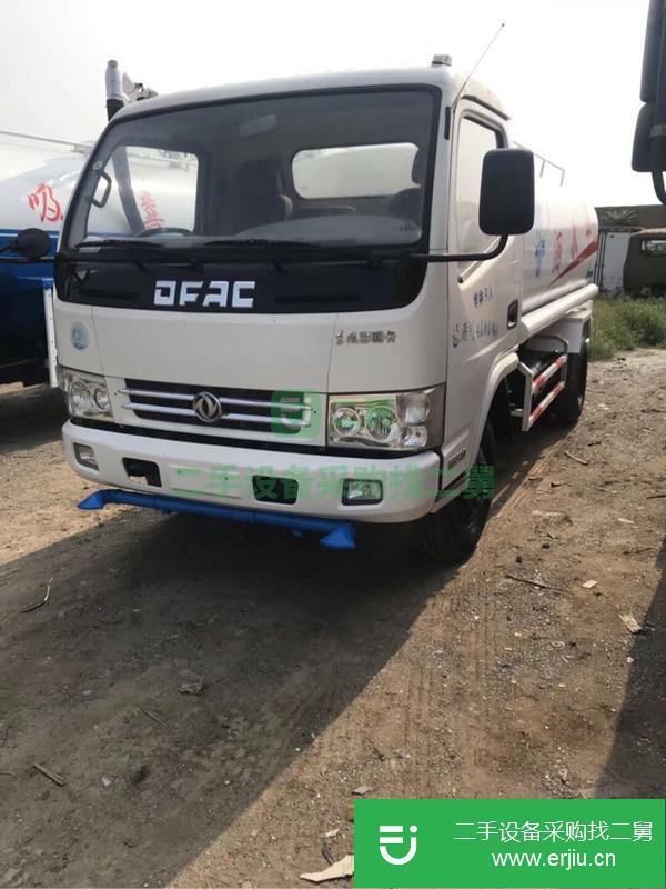 轉(zhuǎn)讓多利卡灑水車(chē)
