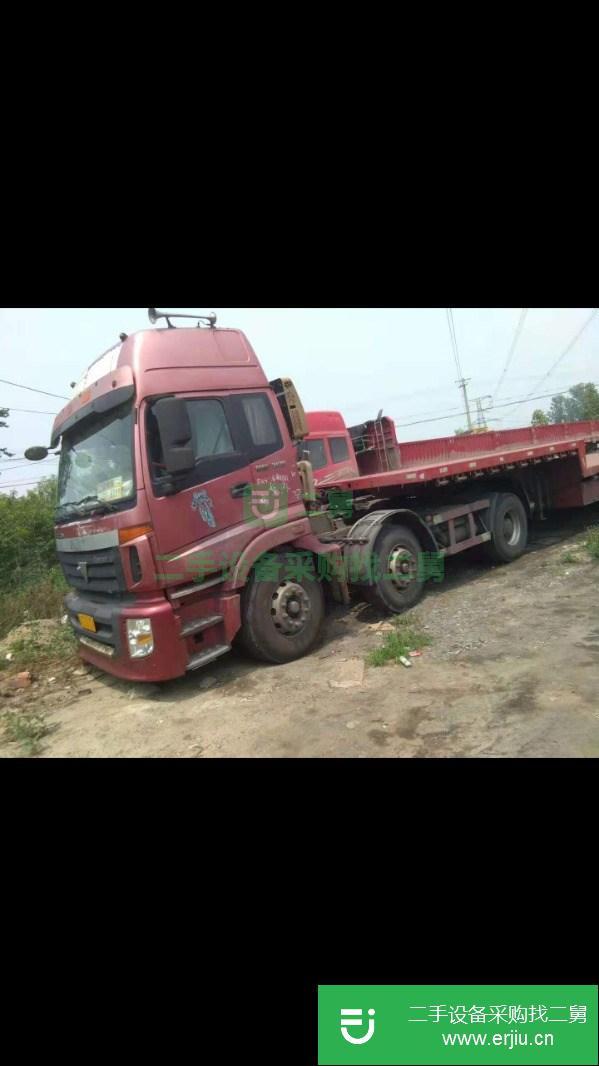 出售二手的八成新的歐曼牽引車