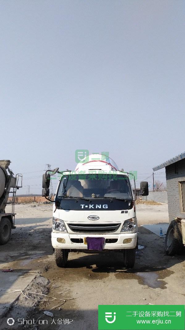 轉(zhuǎn)讓二手的六方水泥攪拌罐車