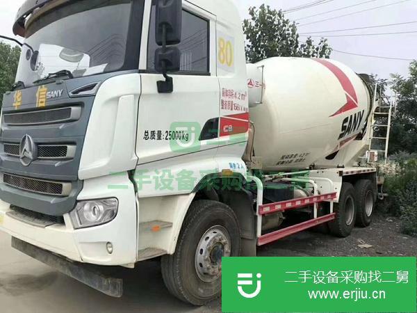 轉讓二手的18年重汽豪沃十四方攪拌車，可分期，可提檔