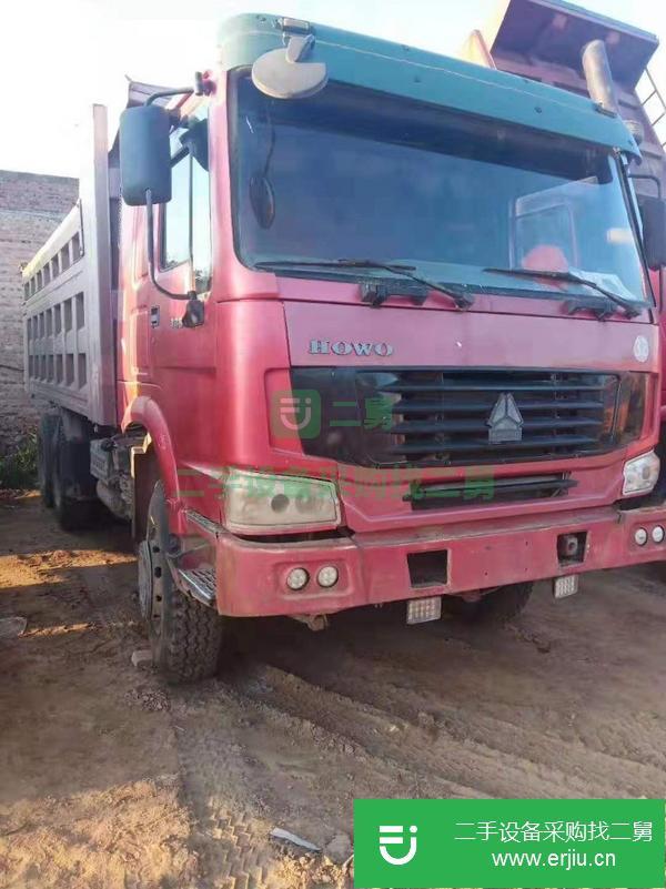急售二手的八成新左右的14年豪沃牽引車