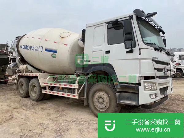 出售二手豪沃國五17年大12方攪拌車 支持分期付款 二手攪拌罐車