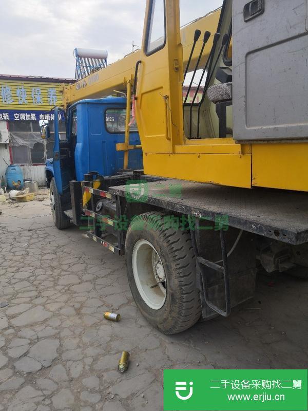 轉讓單位車徐工8噸吊車,機器省油有勁,液壓不漏油,4倍率怠速7噸