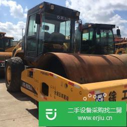 九江市個人低價急賣二手26噸壓路機(jī)