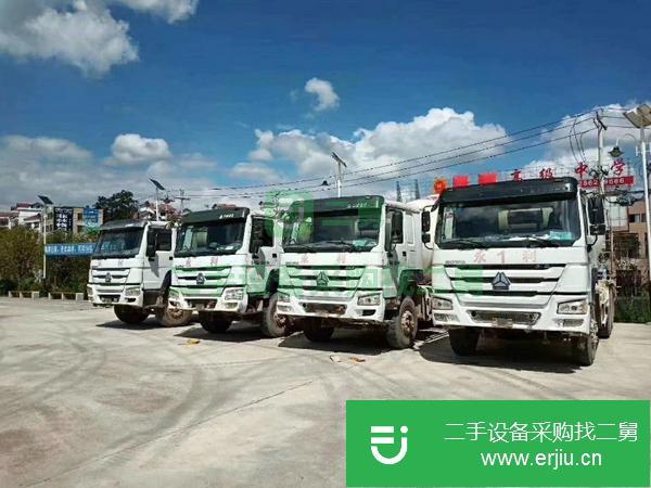 出售轉讓15臺國四豪沃大12方攪拌車可分期付款