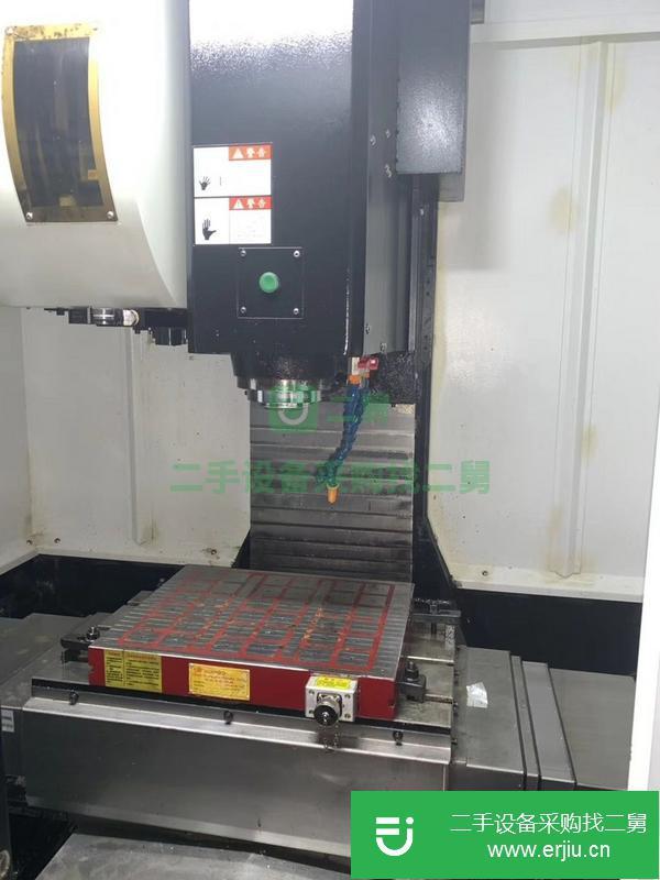 出售二手CNC加工中心，原裝工廠臺群V6，V856