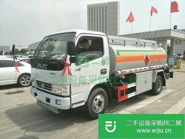 轉讓東風多利卡國五5噸油罐運輸車包上戶全國送車上門