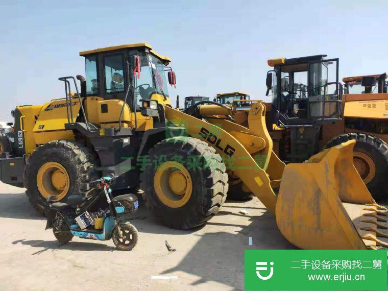 梧州轉(zhuǎn)讓現(xiàn)貨專供二手柳工50鏟車 柳工50側(cè)翻鏟車