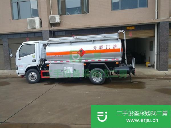 出售二手5噸油罐車 8噸油罐車 手續(xù)齊全