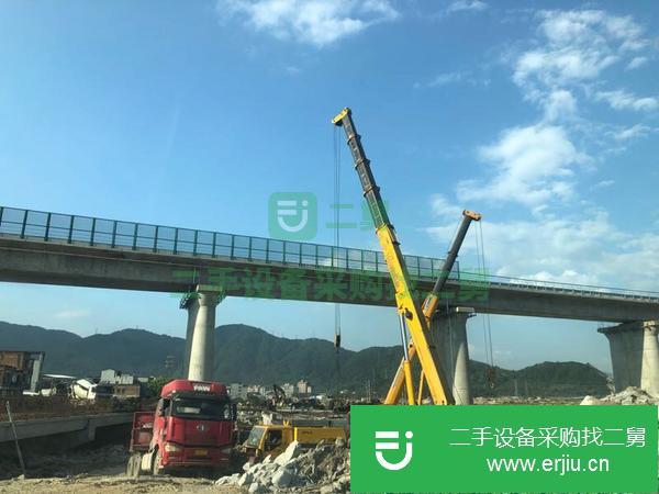 換新車轉讓二手的國三徐工100噸吊車