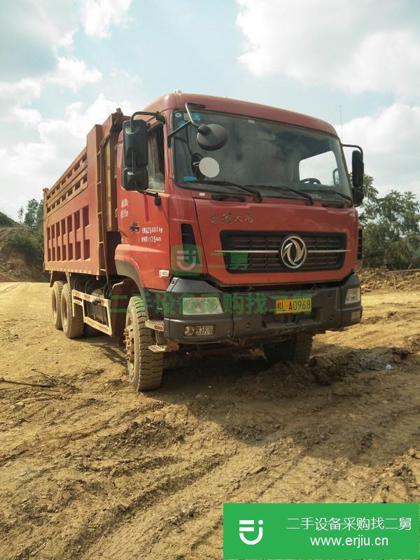 轉(zhuǎn)讓風(fēng)東天龍KC后八輪自卸車,350碼力