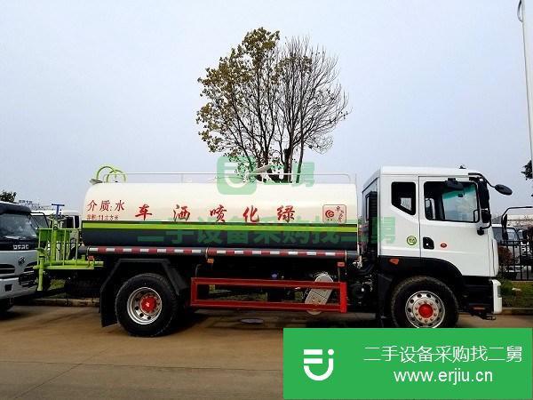 國三不上戶12噸灑水車  低價(jià)轉(zhuǎn)讓