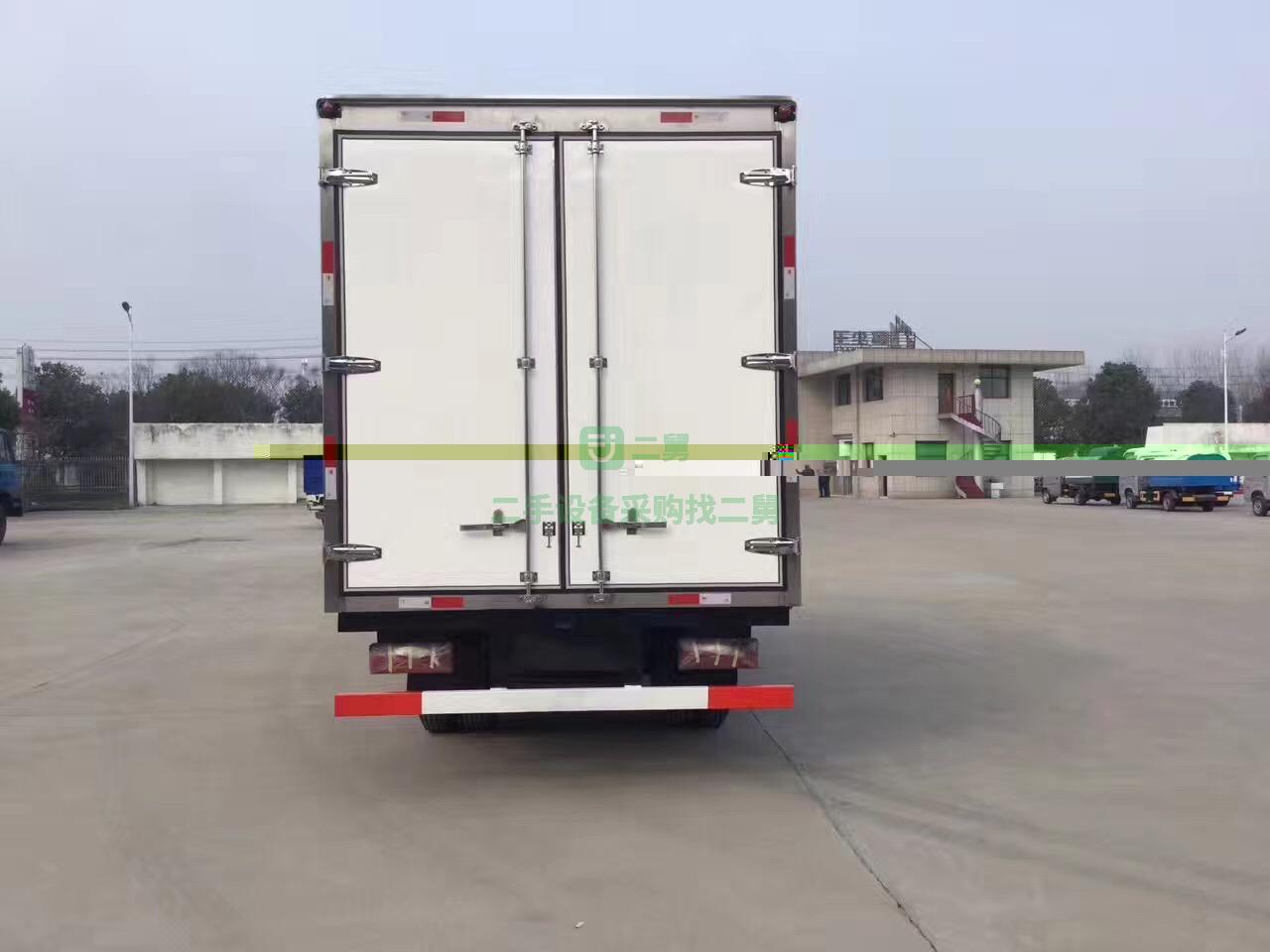 現有江淮藍牌4米2冷藏車低價出售