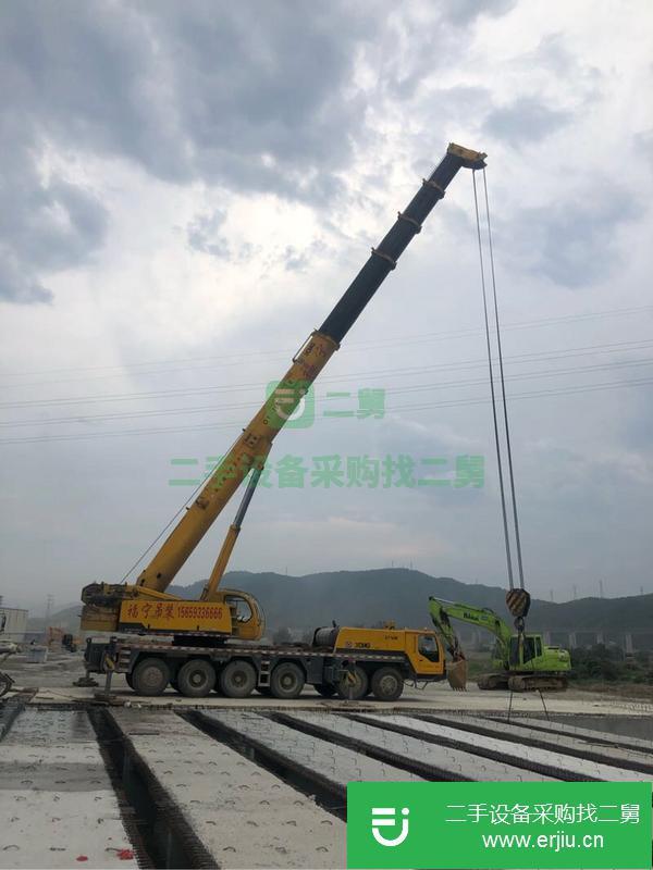 換新車轉讓二手的國三徐工100噸吊車