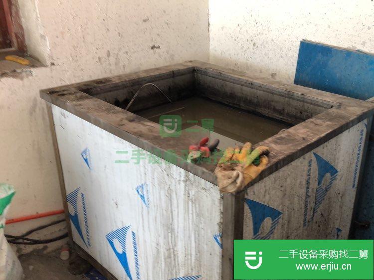 出售二手的發(fā)動(dòng)機(jī)超聲波清洗機(jī)