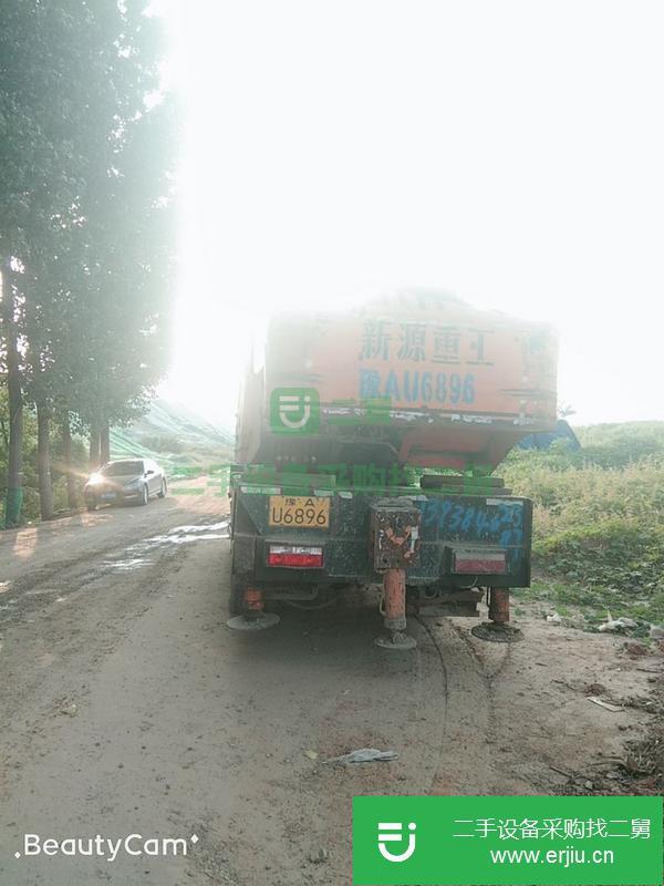 轉讓新源十二噸吊車