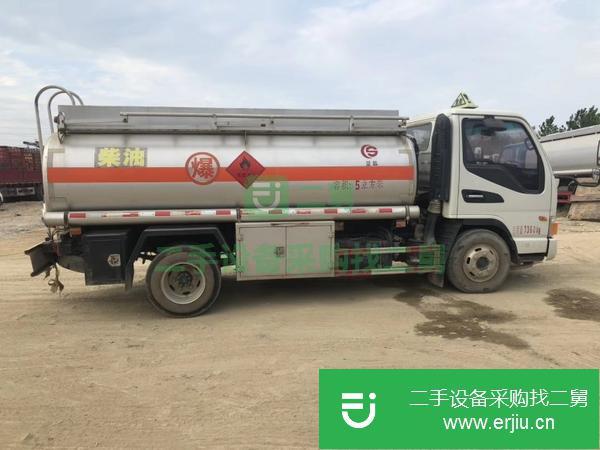 江淮小型加油車低價出售
