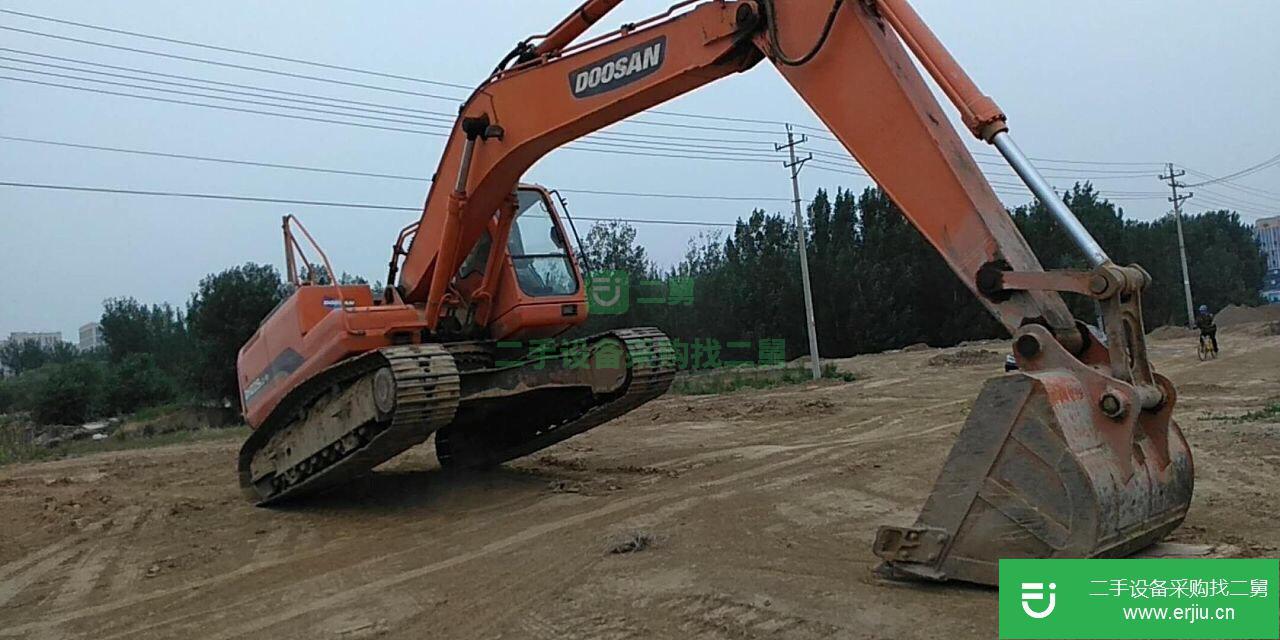 宜昌地區低價轉讓斗山225/300/370二手挖掘機 (斗山225二手挖掘機)