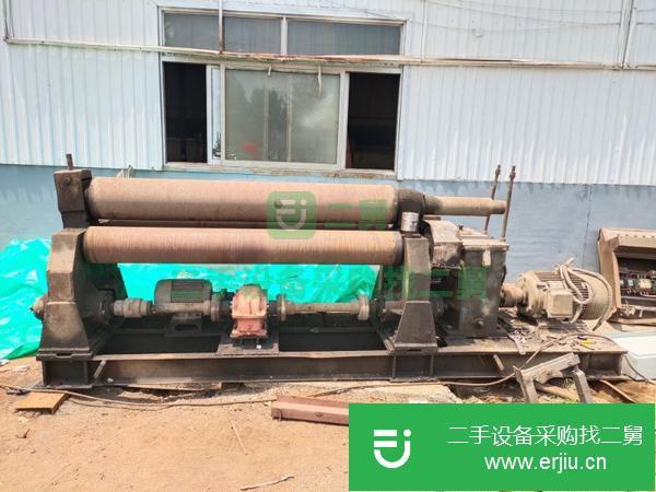 現(xiàn)貨出售閑置 實(shí)心W11-20*2000對(duì)稱式機(jī)械自動(dòng)卷板機(jī)