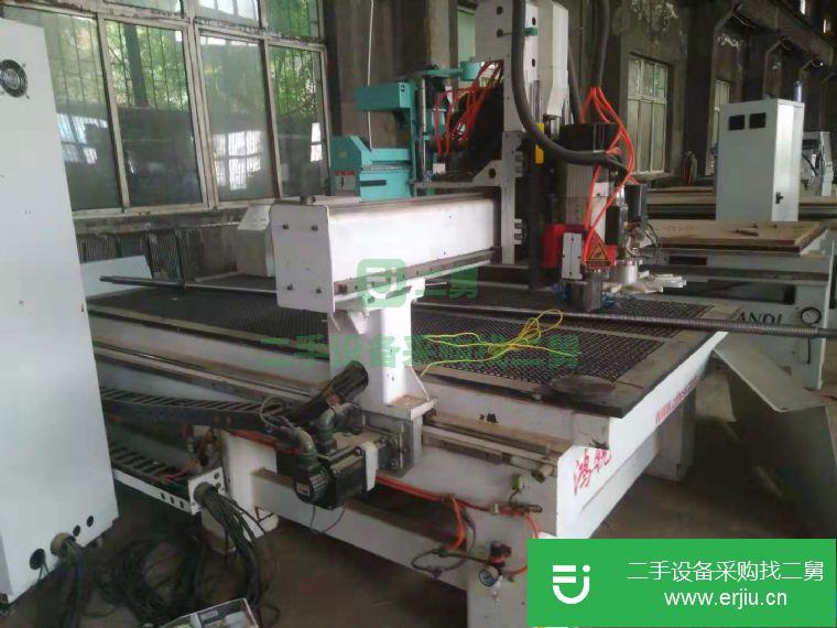 轉讓:出售九成新二手雕刻機
