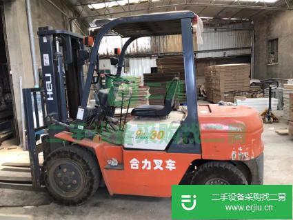 個(gè)人轉(zhuǎn)讓幾臺(tái)閑置二手合力叉車