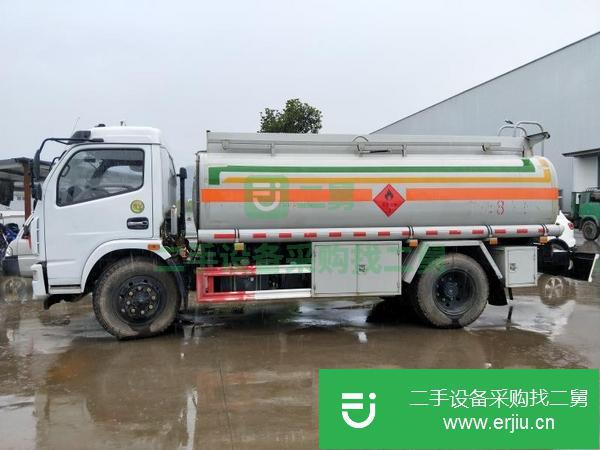 轉讓東風多利卡8噸油罐車大輪胎的好車