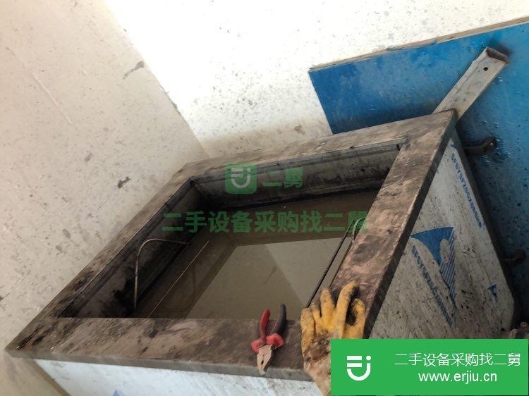 出售二手的發(fā)動(dòng)機(jī)超聲波清洗機(jī)