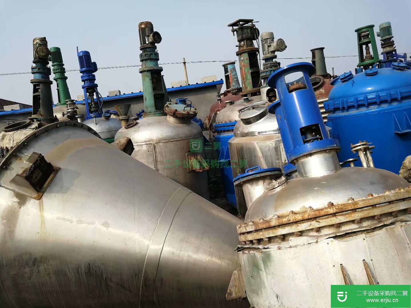 2噸 3噸 5噸不銹鋼電加熱反應釜低價處理