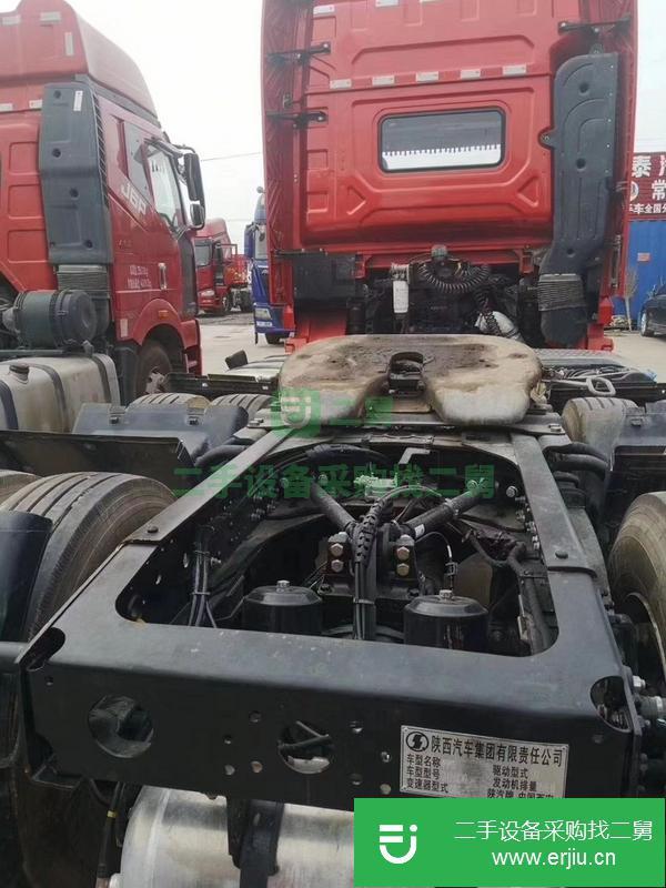 轉(zhuǎn)讓二手18年陜汽德龍，豪沃，歐曼雙驅(qū)輕體牽引車，可分期可提檔