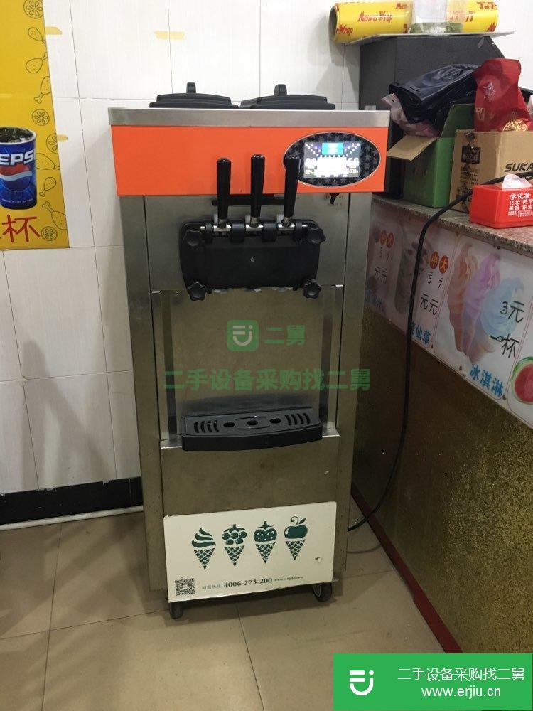 轉(zhuǎn)讓 冰淇淋機 8成新