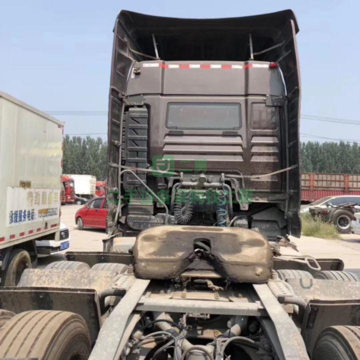 急售8成新二手牽引車頭  重汽汕德卡德國曼發動機