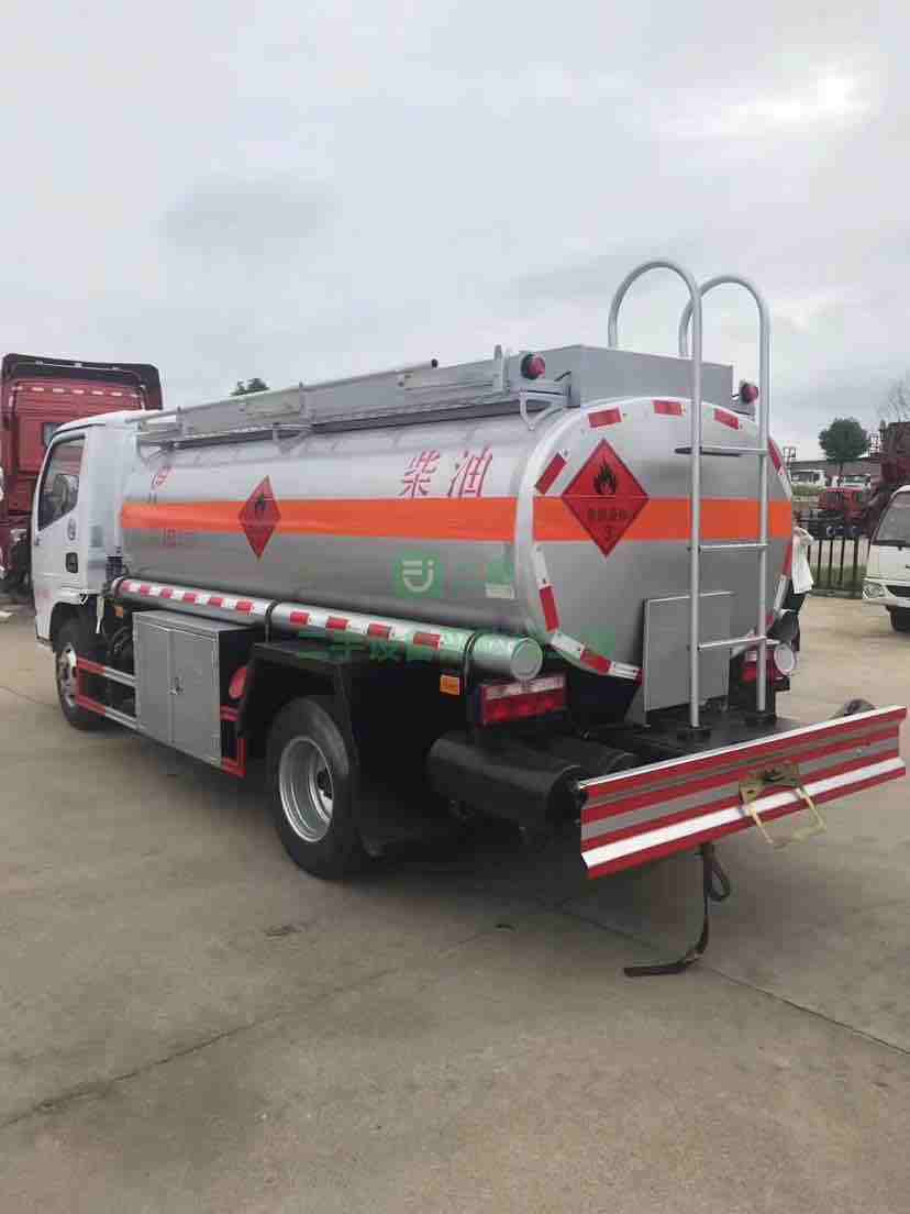 9成新油罐車(chē)東風(fēng)EQ1127湖北省-隨州市