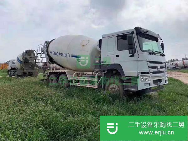 出售17年豪沃國五一批28臺大12方拉14方攪拌罐車