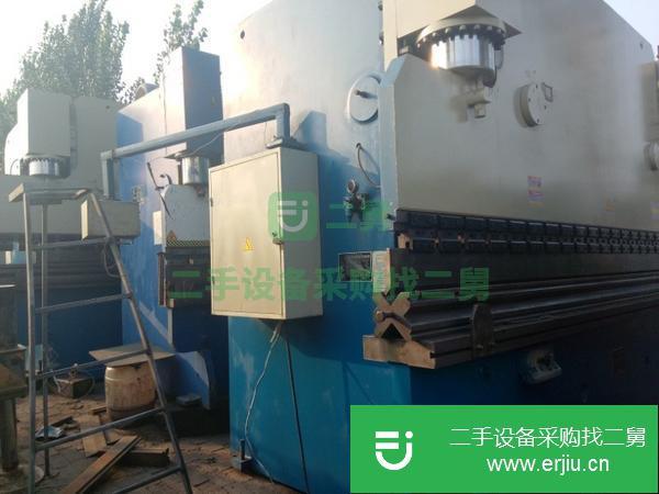 轉(zhuǎn)讓二手九米雙機(jī)聯(lián)動(dòng)折彎機(jī)