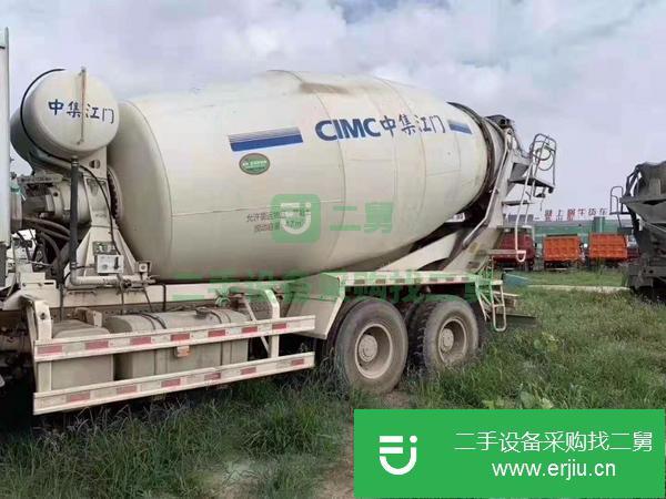 出售17年豪沃國五一批28臺大12方拉14方攪拌罐車