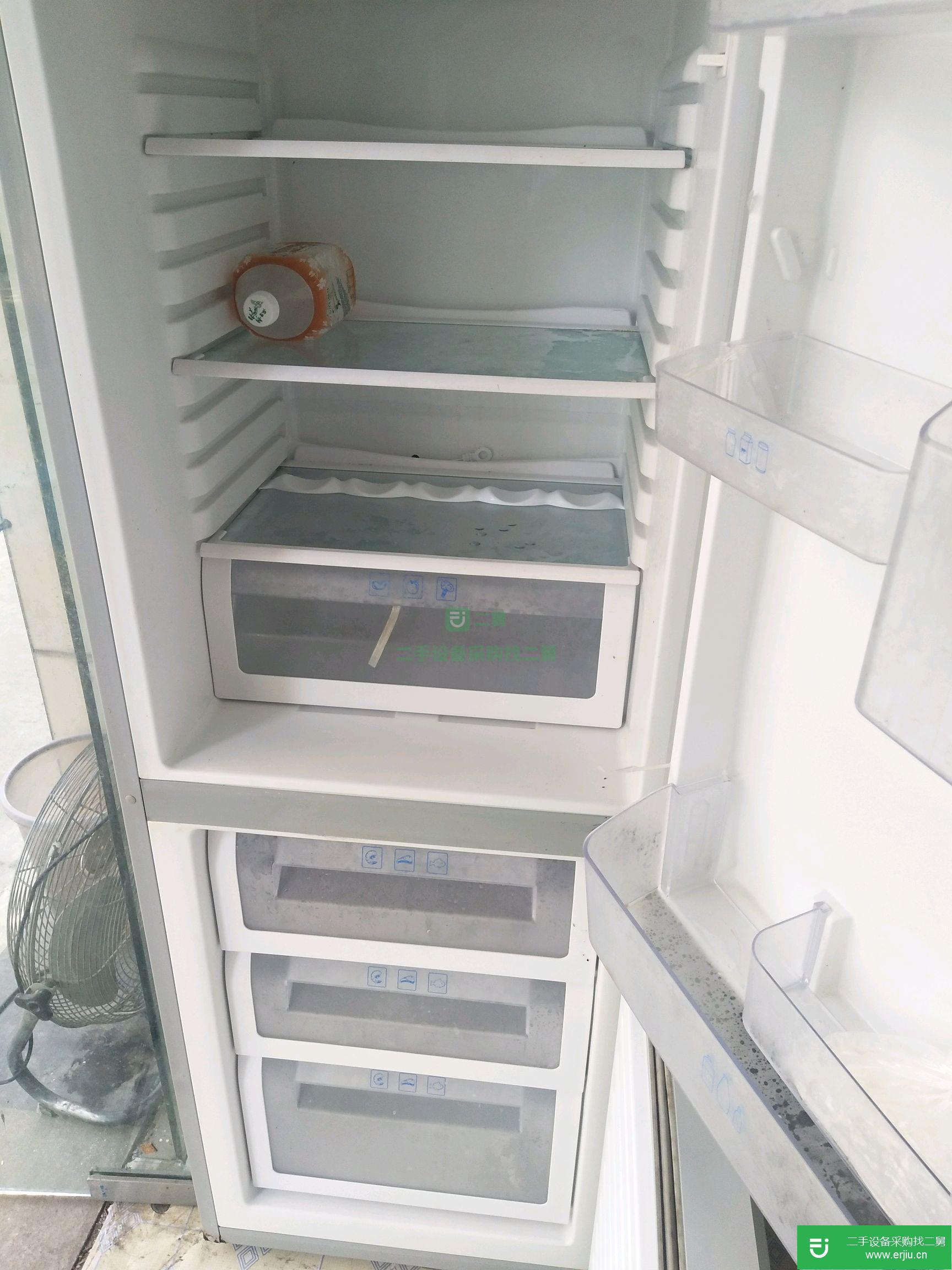 成色好的雙門冰箱，附近可送貨，制冷好