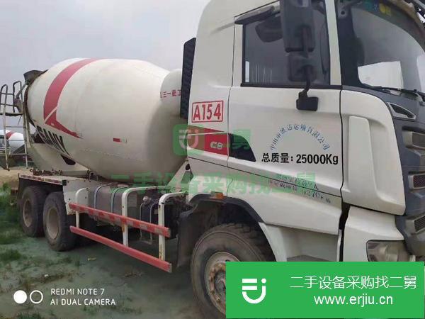 出售17年1月國四大12方攪拌罐車,