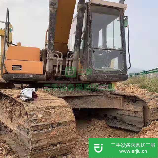 宜昌地區底價轉讓三一135/215二手挖掘機 (三一215二手挖掘機)