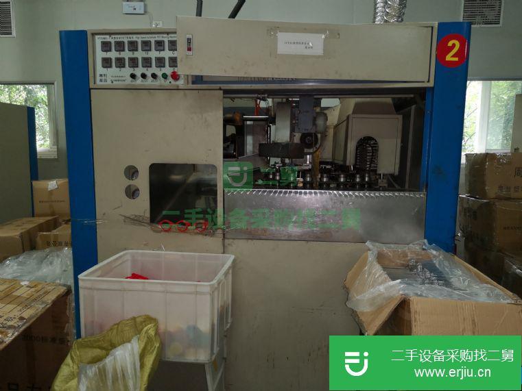 轉讓:五臺吹瓶機出售，750ml. 2.5L.5L. 20L